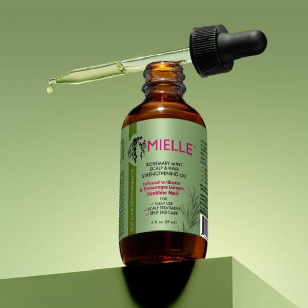 Hair Strengthening Oil for All Hair - Image 3